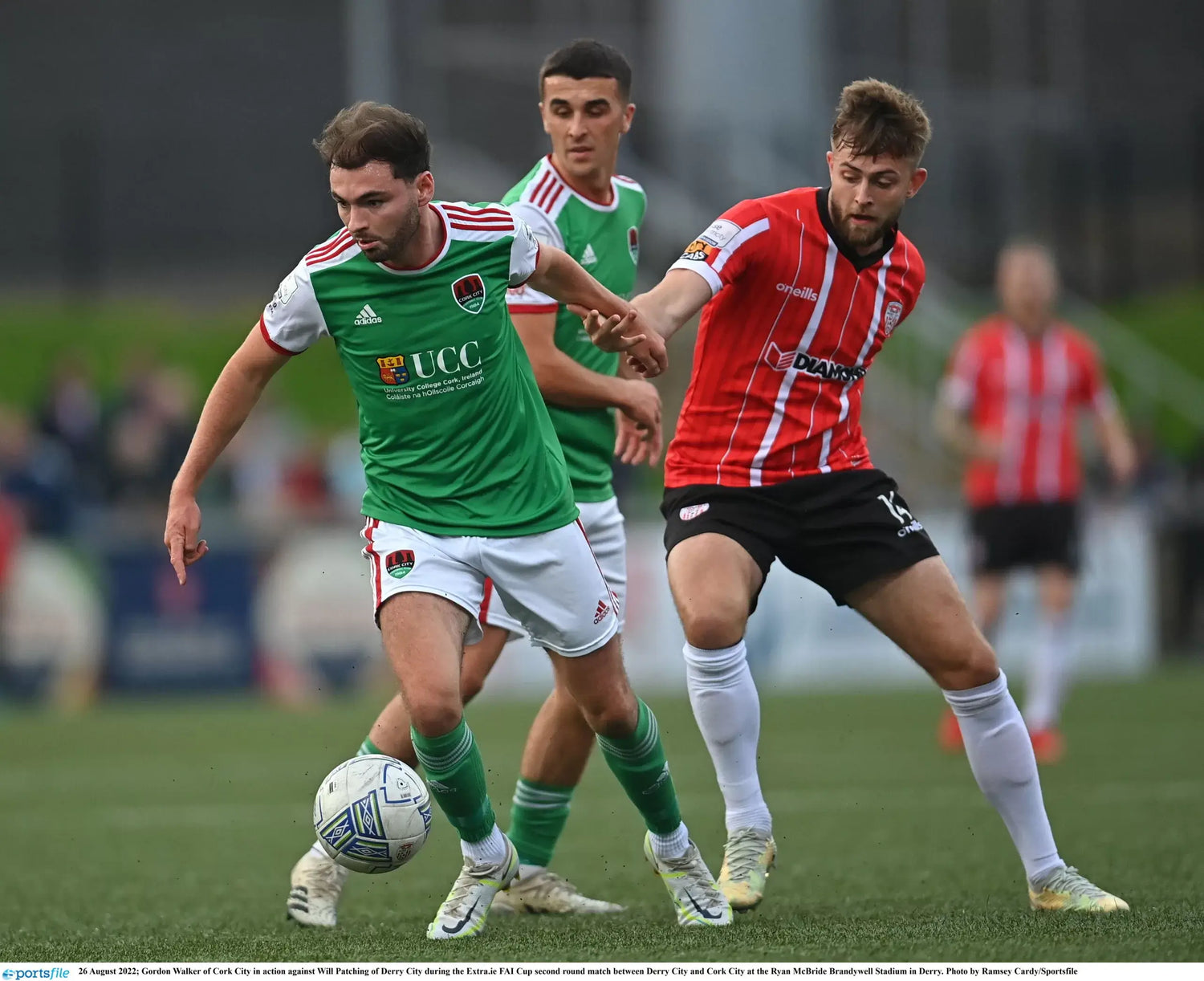 Gordon Walker signs new City contract!