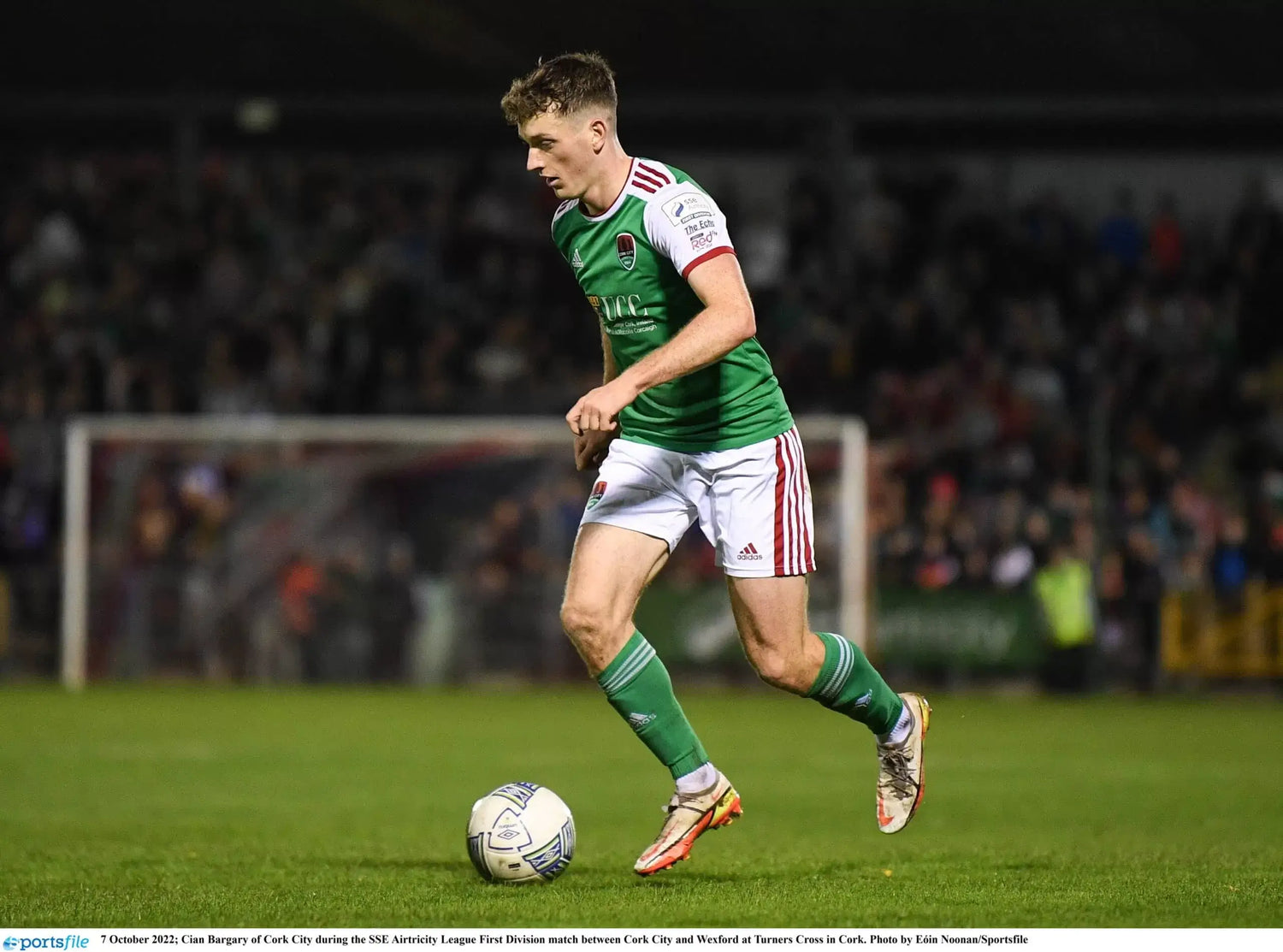 Cian Bargary signs new City contract