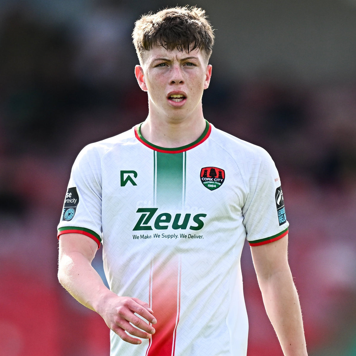 Cathal O'Sullivan signs for Preston North End