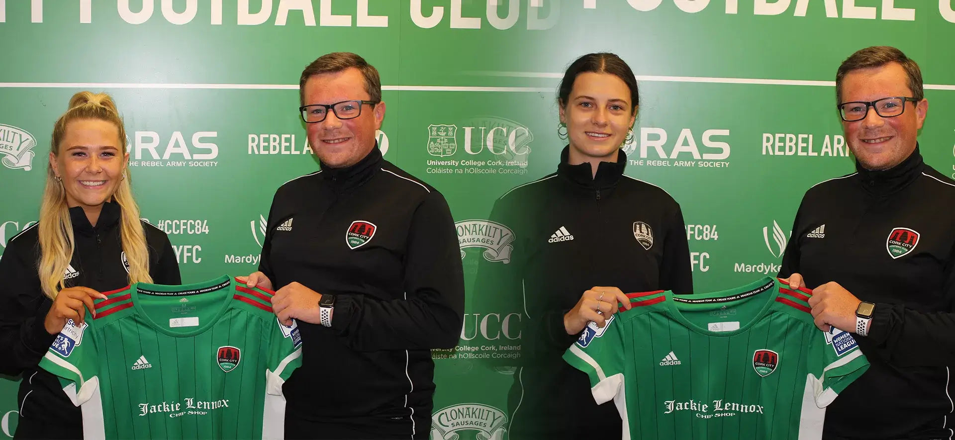City sign Rachel O'Regan & Niamh O'Donoghue